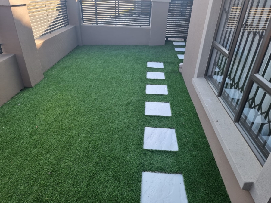 4 Bedroom Property for Sale in Rustenburg Central North West